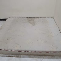 دوشك مال غرفه نوم 180 في 200 تركي ابو الضمان 5 سنوات مستعمل سنه واحده ...