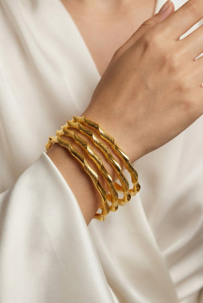 ذهب ‏برازيلي ضمان حقيقي
‏وطلاء ثابت يوجد خدمة توصيل كل العراق
‏التواصل على البيج على الأرقام
‏‎077 0946 7523
