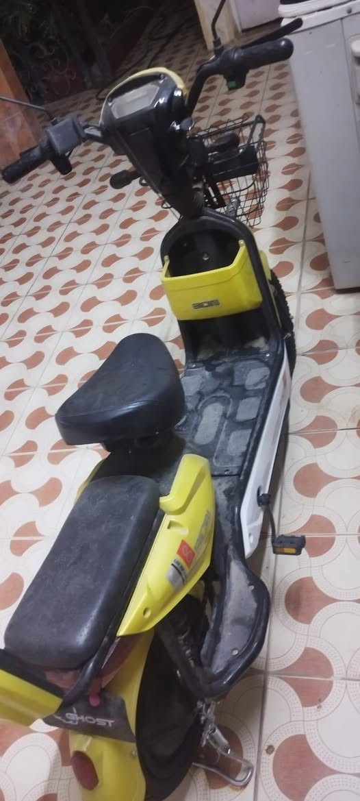 سلام وعليكم باسكل شحن لبيع نضيف كلش ناقصه بس بطاريات كلشي مابي ***********
