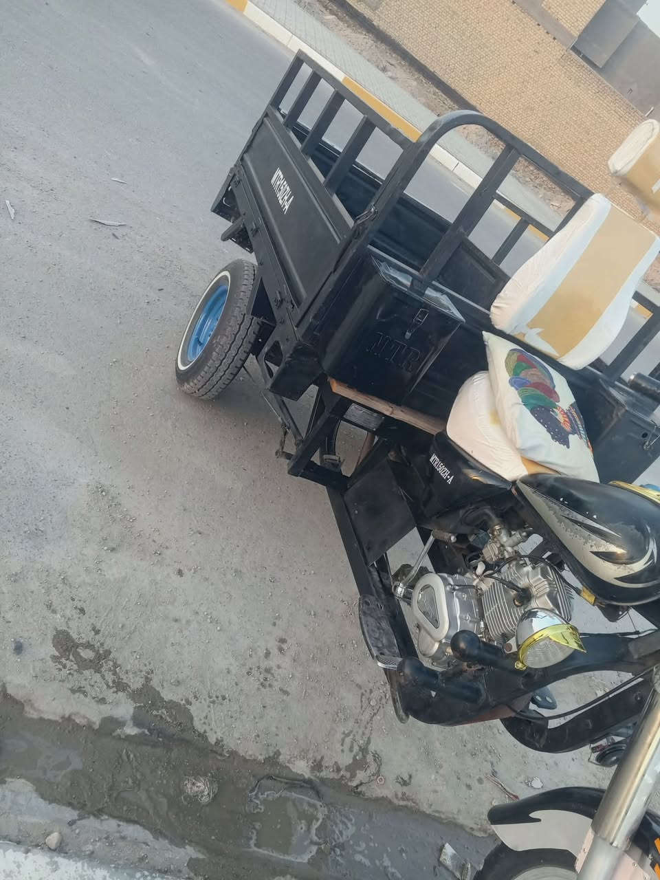 سلام عليكم ستوته للبيع وراق صولي مكفوله كفاله عامه مكينه 25كهربايات كله شقاله وراق صولي ***********هاذه رقمي

