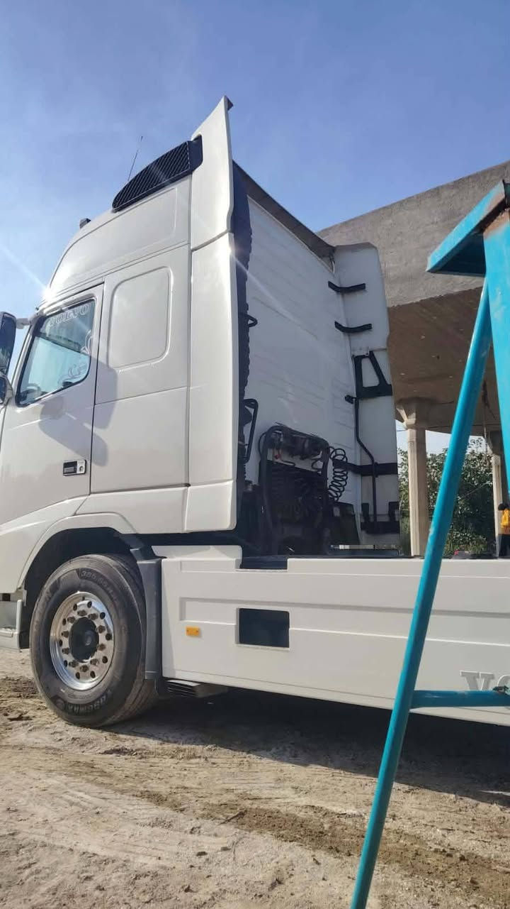 سلام عليكم فالفو للبيع 2011
فول مواصفات كير وتماتيك قماره (4)خطوط
شرط كير محرك كفاله عامه حجم 460
***********
