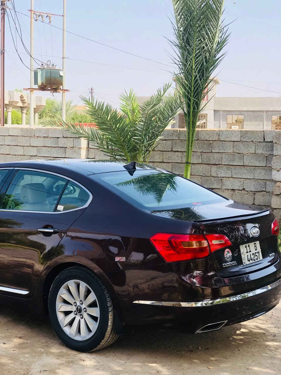 سلام عليكم 
كادنزا 2011خليجي فول مواصفات ماعدا البصمه
لمتد 6 سلندر مكفوله فقط الدعاميات صبق
دوشمه جديدة ياباني اصلي
تخم تايرات جديد
صدر امامي خلفي جديد 
محرك كير جديد 
باسمي هزه و رقم جديد
السعر 125 وبيها مجال 
الاستفسار ***********
