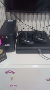 بلي فور سليم • نظام ٩.٠٠ مهكر • ٥٠٠ جيجا SSD