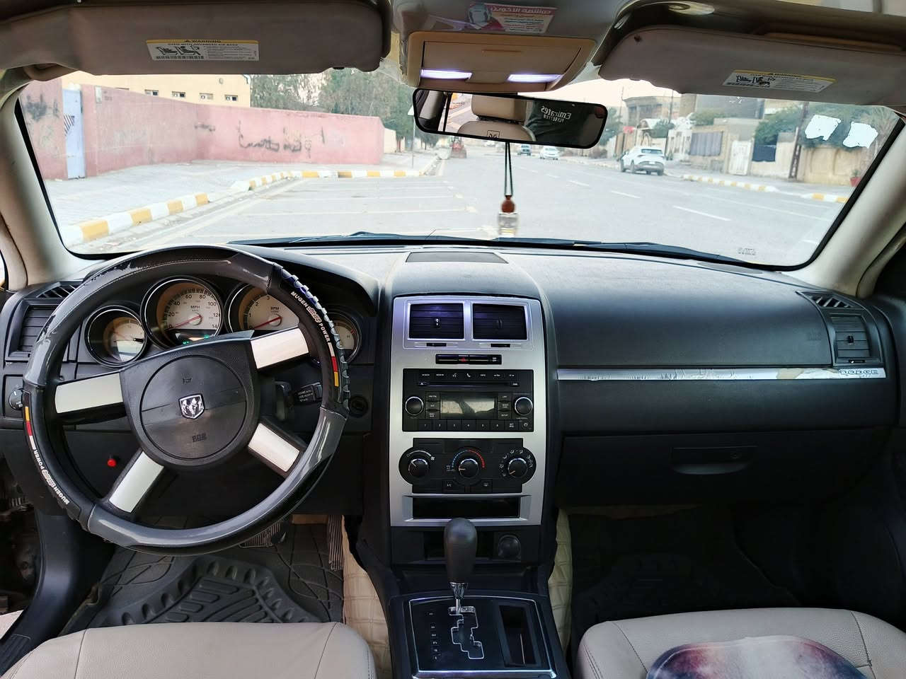 السلام عليكم احبتي
للبيع او مراوس 
جارجر 2009 
رقم بابل مداور ثاني يوم 
مكينه 3500 
سونارها مرفق بالنشر وكلشي موضح بي 
السعر 90 وبيها مجال 
مكان واسط 
للاستفسار الاتصال
***********
***********
