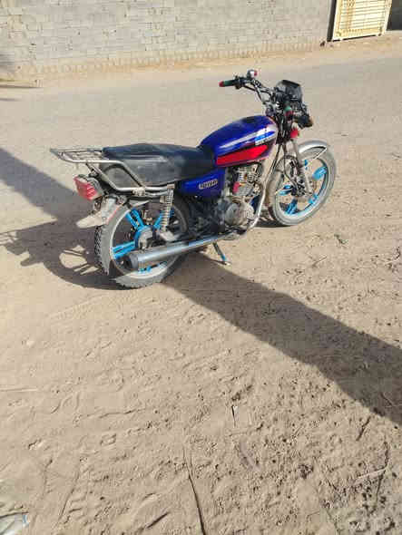 سفانه اوراق للبيع السعر 450 وبيها مجال ***********
