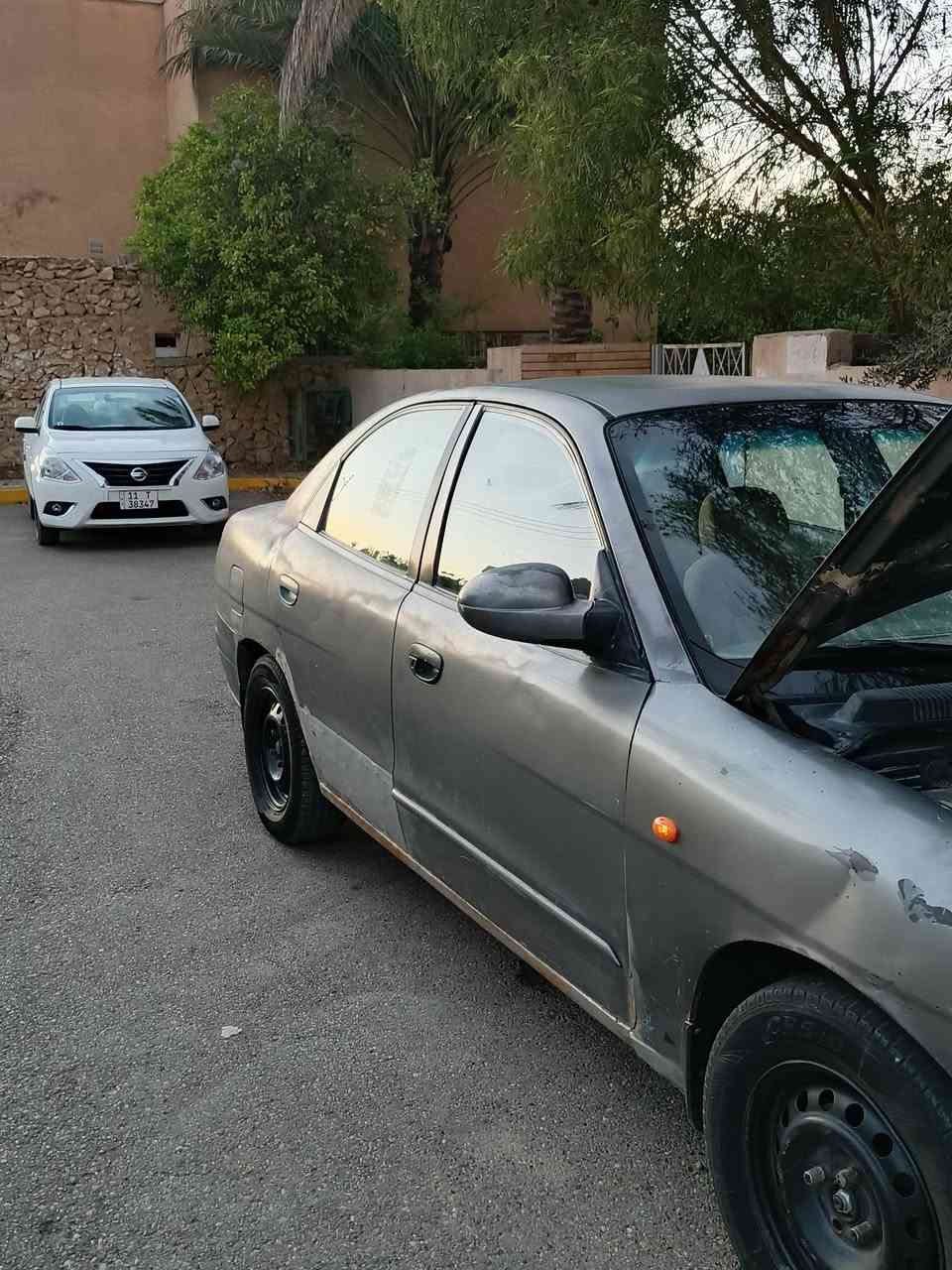 من.رخصت صاحب الكروب... السلام عليكم دايو نوبرا موديل 1999رقم انبار الجديد سنويه لي 2031بسمي تحويل شوكت ميعجبك السيارة جاهزة من كلشي مكينه 1600مسكر؟ كير عادي مكينه كير نضاف لايت زنون مسجل و4سماعات جدد.. تبريد شرط. ثلج.🥶 للبيع او مراوس حسب القناعه السعر 28وبيهة مجال للشراي اتصل او خاص بيك خير ودلل... *********** مكان السيارة هيت
