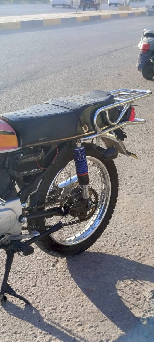 السلام عليكم. 750
درجة ربع كير سنويه بس  لوحات بعندي ما مستلمهن

درجة تعمير 2025 
شاصي 2015
نضافه فول 

(سعر 750) وبيه مجال 

مكاني كربلاء
رقمي  ***********
مستعجل حييل ريد بيع
سنويه ما صارلي سبوع من ستلمته ♥
