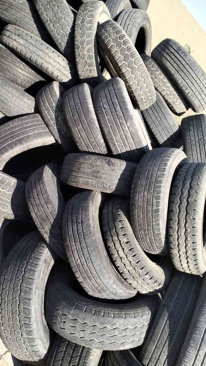 تايرات مستعمل فتح قياسات 12/13/14/15 جمله توصيل ماكو سعر زوج ١٣ الف 
عنوان كركوك فلكه اخوان ***********
