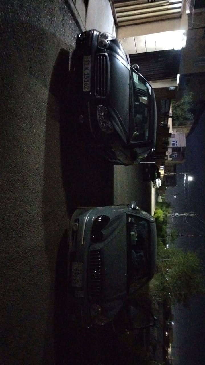 السلام عليكم سوناتا وفود 2005 السياره كامله للأخير اي نقص مابيه محرك كير جديد مغيرين لون جماليه السعر 65وبيه مجال شرط ترايك200


**إذا كنت صاحب هذا الإعلان وتريد حذفه لأي سبب، رجاءا أرسل رسالة إلى الدعم الفني**