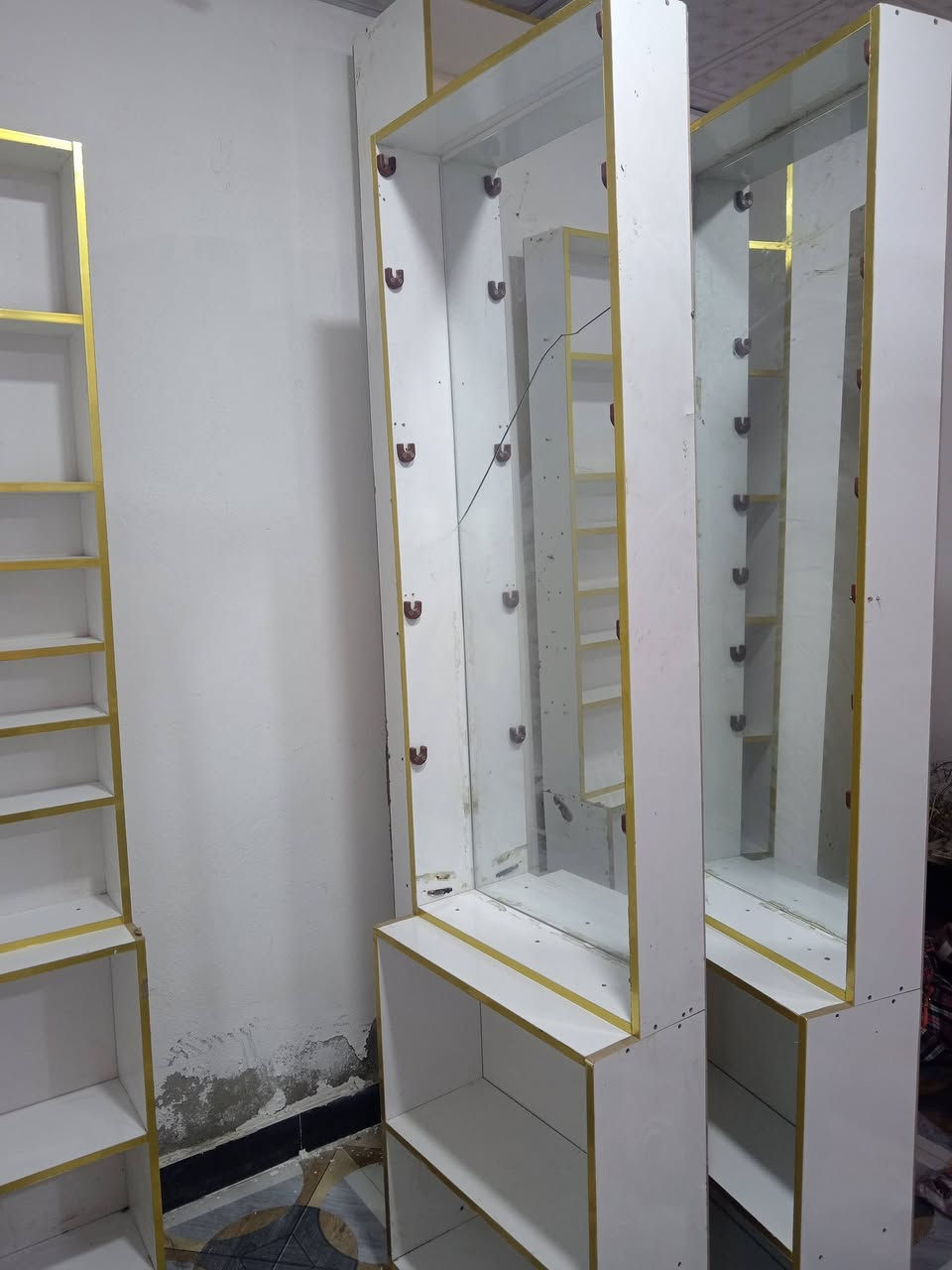 غراض للبيع
1-باترينات مال اكسسوارات
2-مليكانات مال اكسسوارات
٣_سندويج +شخاط +جنكو+باب جنكو
٤_براد+رفوف
الهاتف ***********
