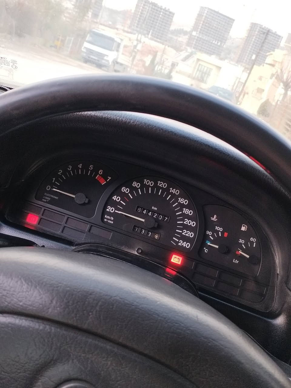 ئۆپل فیکترا مۆدێل 1995 مەکینە 20 گیرعادی فوول مواسەفات 4 جام کارەبا سلاید ناو فۆرمیکا دەبل ارباگ ایبیئێس رەقەم سلێمانی سەنەوی تازەیە هەزەی تازەیە تەقەورەقەی تیانیە بەشەرت مەکینەی اورپی لۆکی لەسەرە 4تایەو ویلی لۆکی لە ژێر دایە کارەبای کامل بەشەرت دەعمی نیە پێشوو دووای چەکوشی پێوەنیە سعری 💵$45/ گەلاو معامەلەشوێن/سلێمانی.
☎️***********
