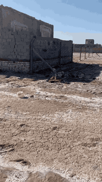 يالله سلام عليكم نصف دونم لبيع العنوان بغداد الحميديه شارع سيد عوده 07...