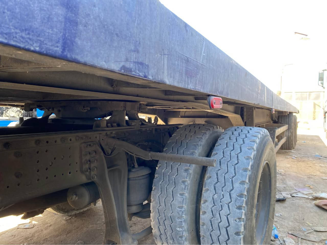 سلام عليكم ابو عبدلله عيني هاي عربانه اوربيه دنكير واحد علاك دنكير مربع بيبي العربانه من كهربائيات من صبغ من تايرات خير من الله تخم تاير دبل قاعده مال سبيرات كاع حديد وبيها مجال *********** Colombo, Sri Lanka
