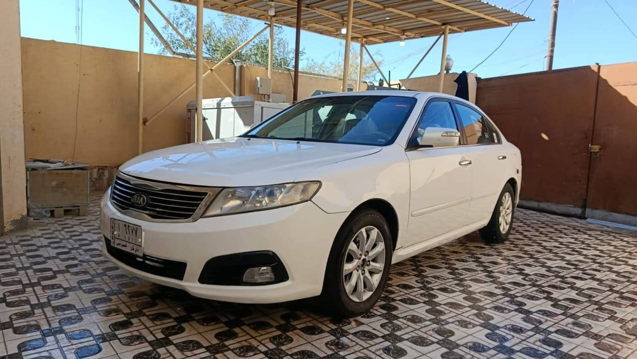 سلام عليكم
اوبتيما وارد خليجي مؤديل 2010 
رقم ذي قار سنويه لل 2028 تحويل مباشر مشروع وطني
(( بنيد مفتوح ++ باب خلفي مفتوح )) الباقي كفاله عامه 
مكينه 2000 
حداديه امامي وخلفي جديده 
تخم تاير جديد تبريد ثلج 
مكان السياره الناصريه قضاء الغراف قرب جامعه الشطره 
((: السعر 120 :)) بيها مجال للشراي للاستفسار الاتصال على الرقم 
***********
