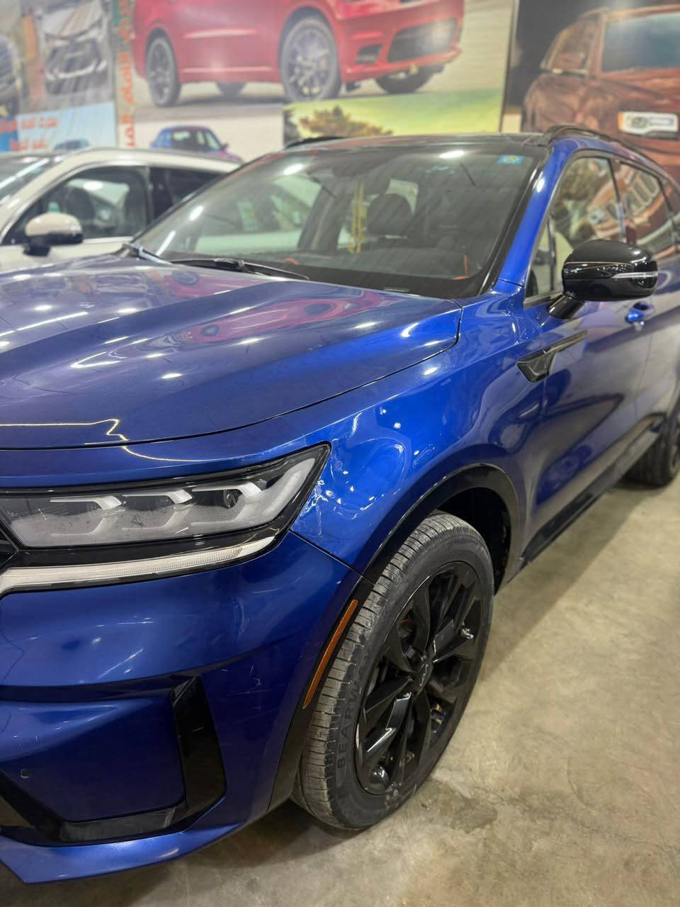 ..•
السلام عليكم
كيا سورنتو امريكي Sx
 رقم وهزه جديده
السياره ماشيه mi ٣٠
موديل 22فول الفول
حادث جاملغ امامي بولبنيد بارد بدون ارباك كلشي موضح وصور الحادث مرفوقه مع المنشور
اي ارباك ما طاك بيه بدون ايرباك
1. محرك 2500 تيربو
2. كير 8 نمر
DCT كير .3
4. بانوراما
5. بصمة : تشغيل - ابواب - صندوك
6. صندوك كهرباء
كراسي كهرباء وجلد وكراسي تدفئه 
تشغيل عن بعد  
ويا اسود لايت عدسات 
رادار ونقطه عمياء وتحديد مسار 
شاشه جبيره 
كامرا ابلاديه 
هندبريك بصمه اوتو هولد ثلاث انظمه قياده  
شاحنا لاسلكي مخارج طاقه تايبسي 
 سبعه راكب ابلادي. 
ثلاث قطع تبريد 
تبريد منفصل وشاشه تبريد 
السياره فول وبيه صبغ جاملغ امامي  ايمنا بدون دواخل وربع البنيد صبغ فقط السياره كلش جديده وبسمنه  رقم بغداد الدولي ومال جناي 
السعر 225 ورقه بيع او مراوس حسب القناعه وىذه امراوس بعد افضل 
*********** 
وسام العبيدي بغداد, العراق
