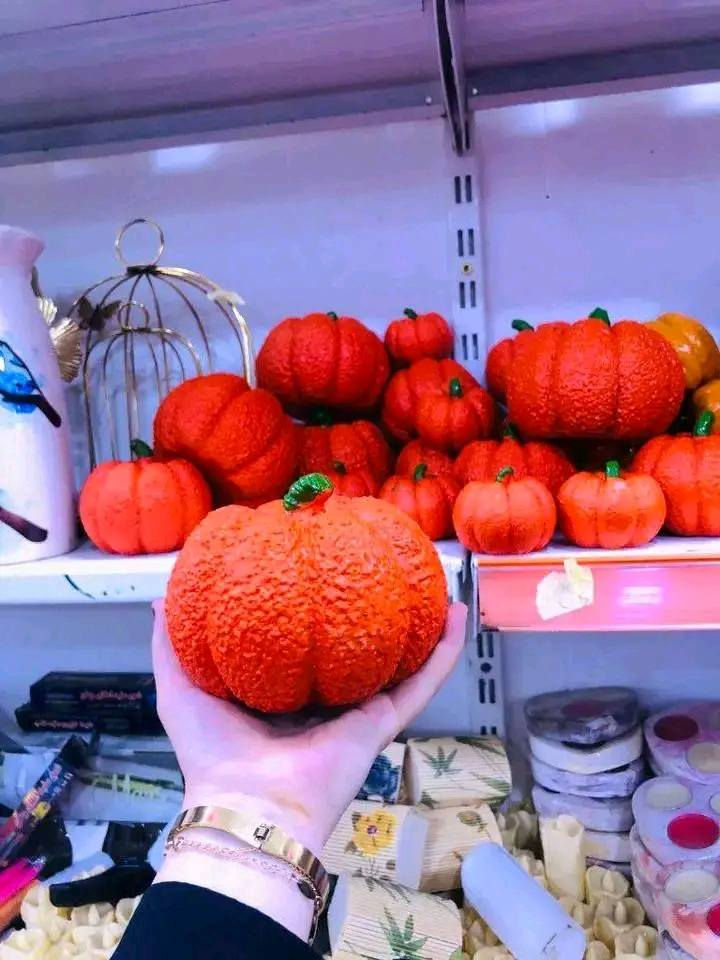 وەجبەی نوێ شوشەواتی قاپ ئەوروپی تازە    
سعر خوارە هەموو بازار جوملە
تەحدای هەموو بازار دەکەم  🔥😍
هەموو تەڵەب خاس تایبەت خۆم هەموو کارتۆن کەپس نوێ 

داشکاندن گەورە قاپ ئەوروپی تازە 500دینار 1000دینار 

وەجبەی نوێ قاپی ئەوروپی بەکار نەهاتوو بوهیمی کاڵا نوێ قاپ و برنج و شلە هەموو مۆدیل 1000دینار 
قاپ‌ زەڵاتە و شیرین و زەیتون ژیر پیاڵە 500دینار 
قاپ پالیکس و کوپ‌  1000دینار 
ملەوەن
حراری
گۆڵد
قاپ‌ ناو فرن تیدایە خوار جوملە 
زیاد لە 200کارتۆن مان بۆ هاتووە هەموو مۆدل جیاواز ناوازە 

قاپ هەموو مۆدیل هەموو رەنگ بۆمان هاتووە هەموو خوار جوملە دەیفرۆشین کەس بە ریکابەر خۆمان نازانین بۆ هەرزانی
زیاد لە 1000جۆر بابەتمان بۆ هاتووە هەموو جیاواز و  ناوازە

لەهەر کوێ بەو پارە دەسیت کەوت نەک سەیدسادق و بەڵکو سلیمان و هەولیر و بەغدا وەرە پارەکەت وەرگرەوە 
هەموو رۆژ بابەت جیاواز  و نوێ بەردەستە

گەورەترین هەزار سەنتەر سەیدسادق 
ناونیشان / سەیدسادق  : نزیک پردی قەرزاران یان نزیک مزگەوتێ  ئەبوبەکری سدیق


**إذا كنت صاحب هذا الإعلان وتريد حذفه لأي سبب، رجاءا أرسل رسالة إلى الدعم الفني**