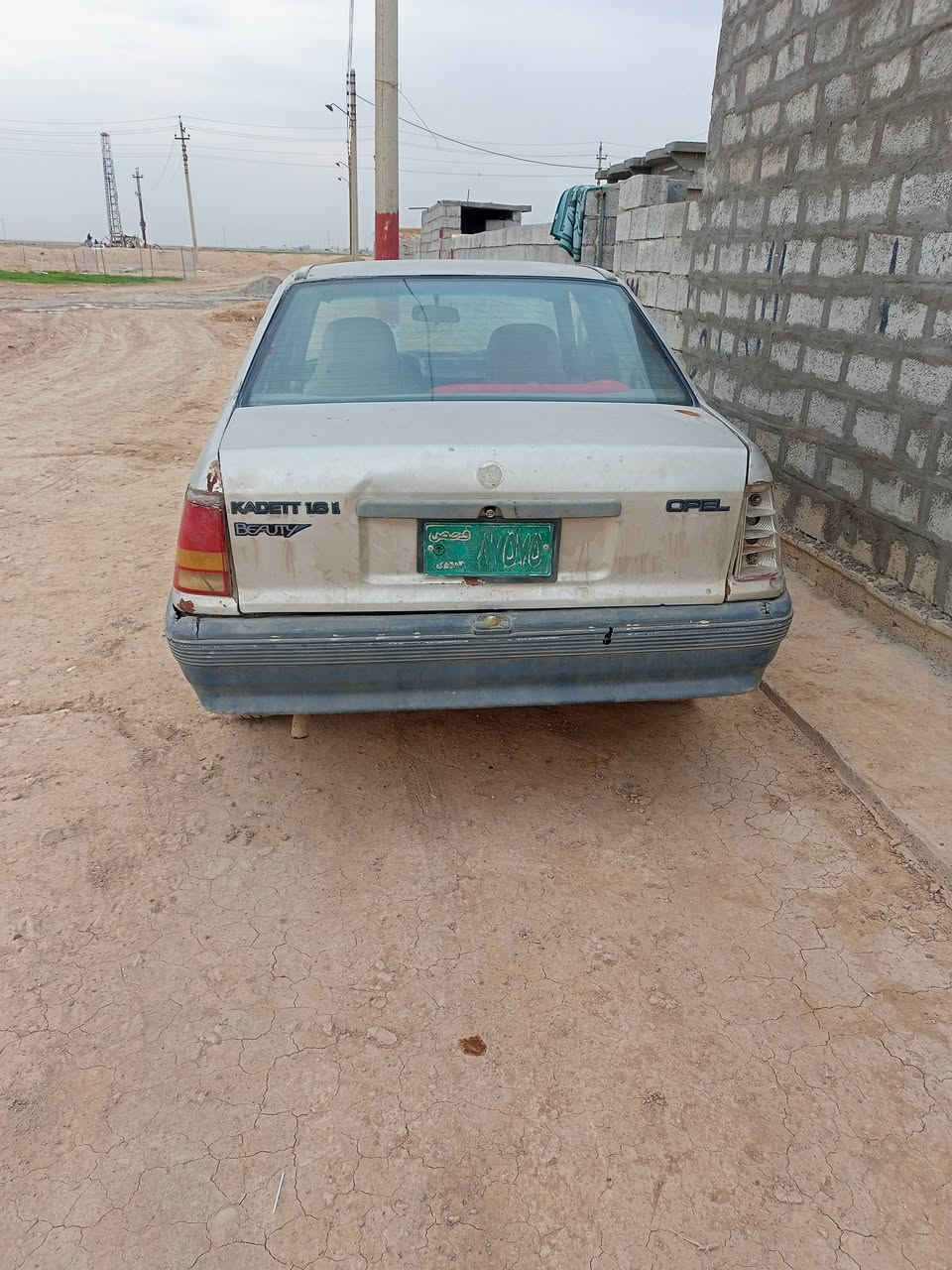 كاديت للبيع موديل 91 شرط وكاله وتحويل محرك كير شرط عنوان مخمور *********** السعر12 ورقه
