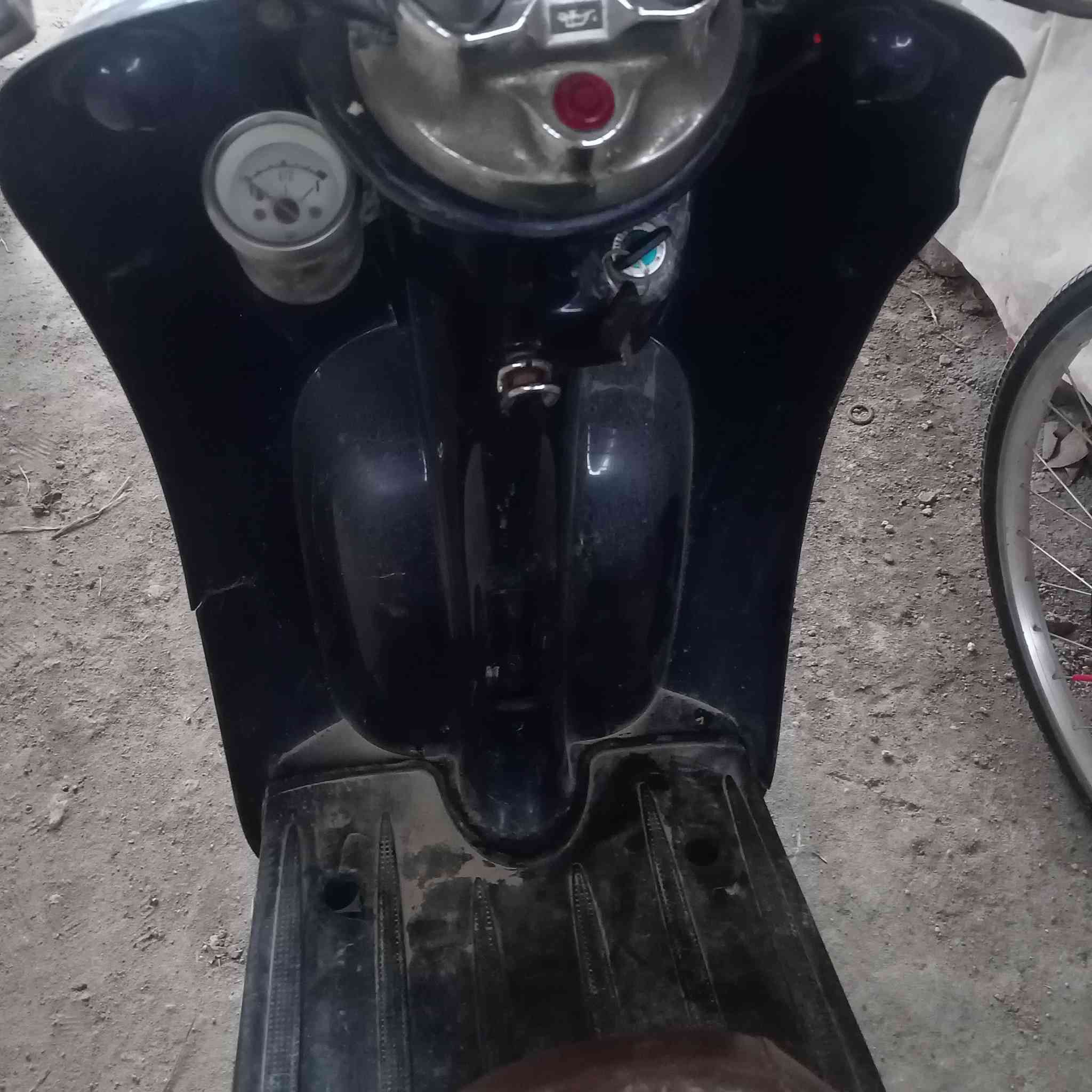 دراجه البيع مصريه توه مجفته حته ما ساحكه سوق شيوخ سعر ١٥٠ مستعجل عل بيعته  ***********
