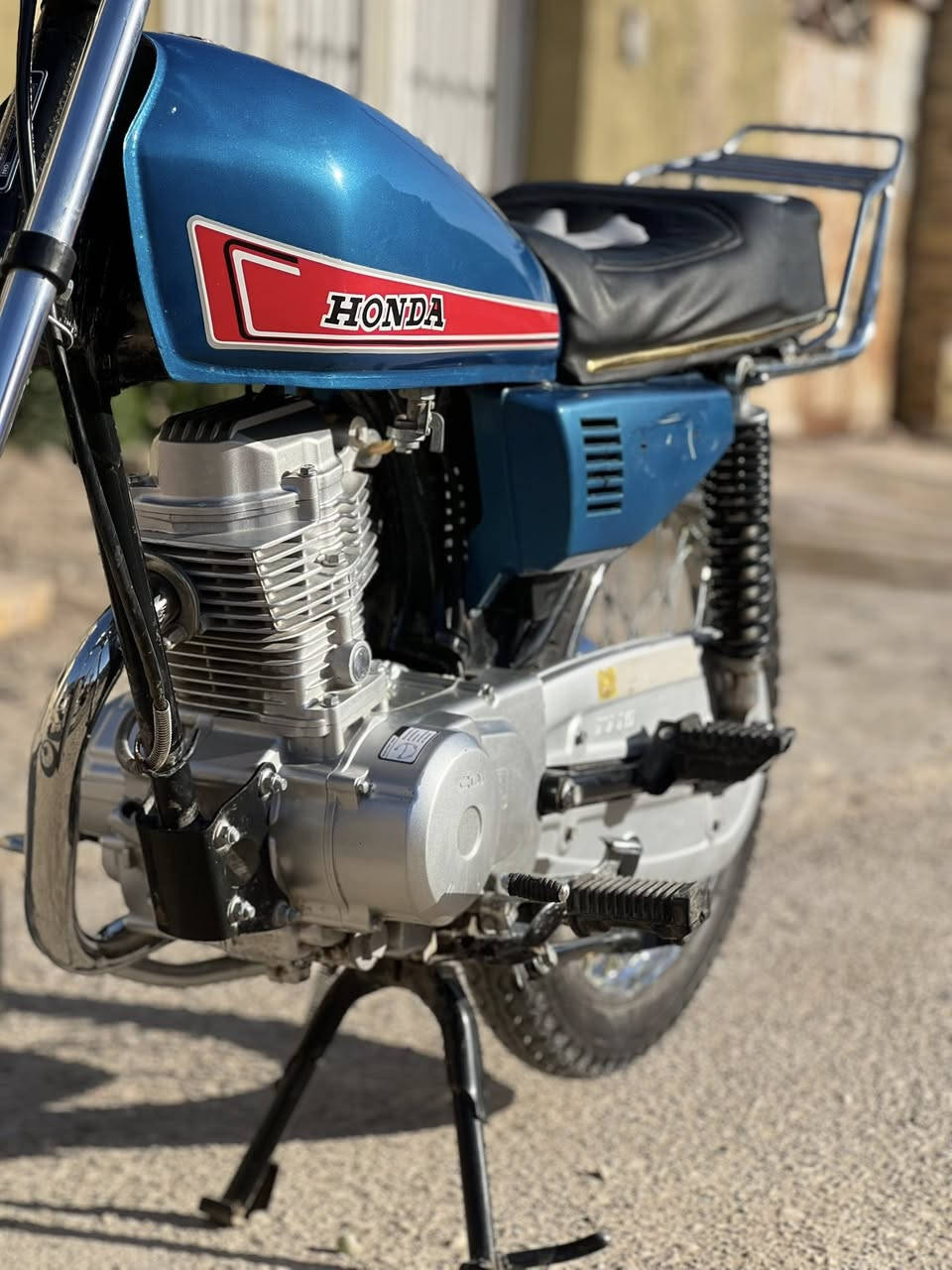 ‏سلام عليكم دراجة للبيع دراجة تعمير جديد شاص سكينر موديل 26 دراجة كلش نظيفة دراجة مقفولة كفالة عامة ***********👌🏼🦅
