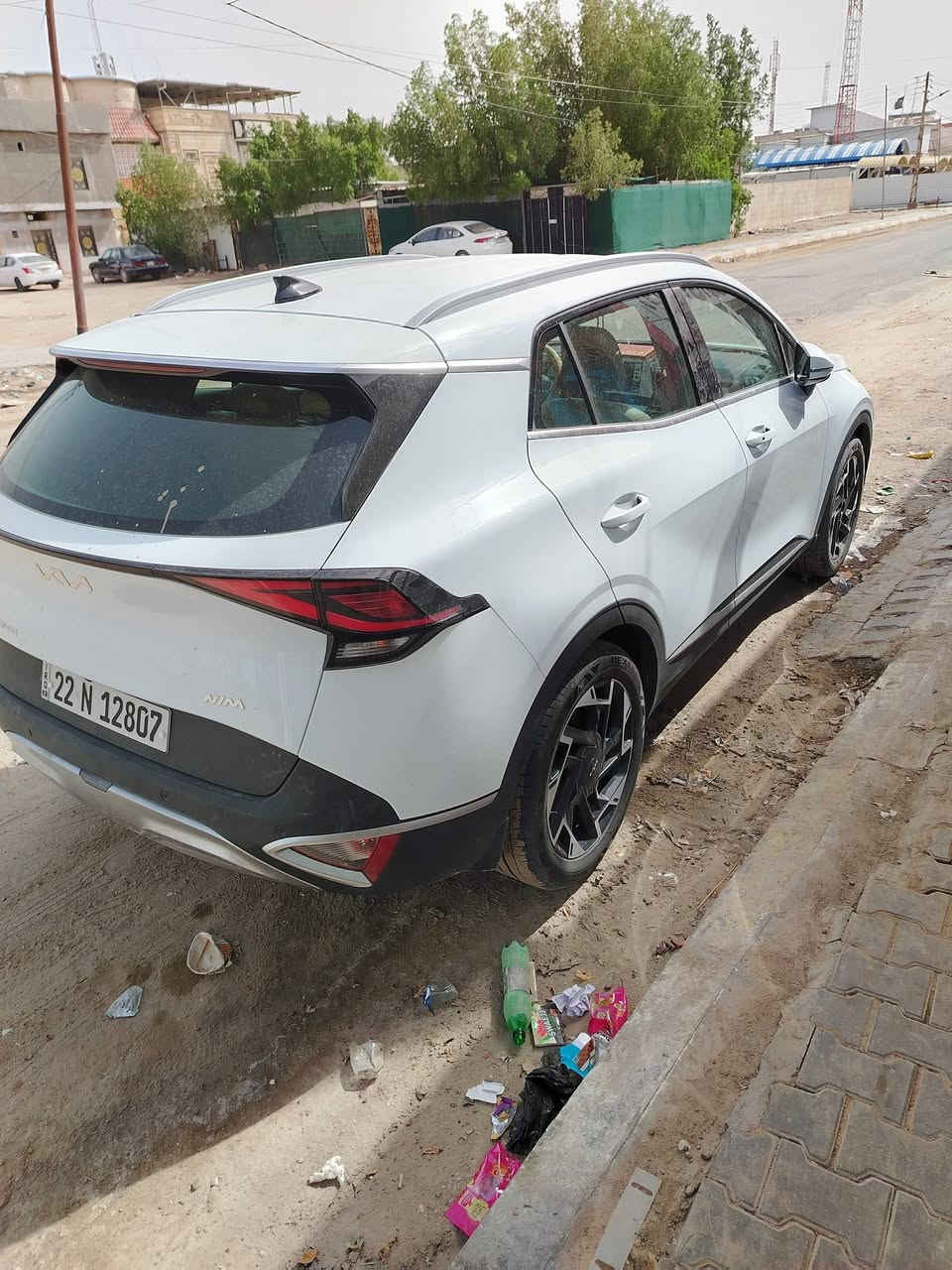 سبورتج مديل ٢٥ فول عده لقماره حديد سياره زيرو ماشيه ١٥٠٠٠ بيهه شخط بصيط سبب لبيع عندي بناء سعر ٢٣٠ تواصل عل رقم ***********
