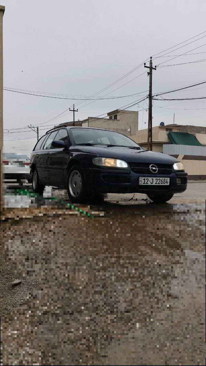 اوميكا بزون 
محرك 2000 فل قبغ اسود 
محرك بي صرف 
طخم جديد
داخلها نضيف 
السعر 45


**إذا كنت صاحب هذا الإعلان وتريد حذفه لأي سبب، رجاءا أرسل رسالة إلى الدعم الفني**
