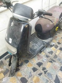 دراجه شحن عاطله كوم حديد  السعر 75 قفل  07700605674 بغداد المشتل