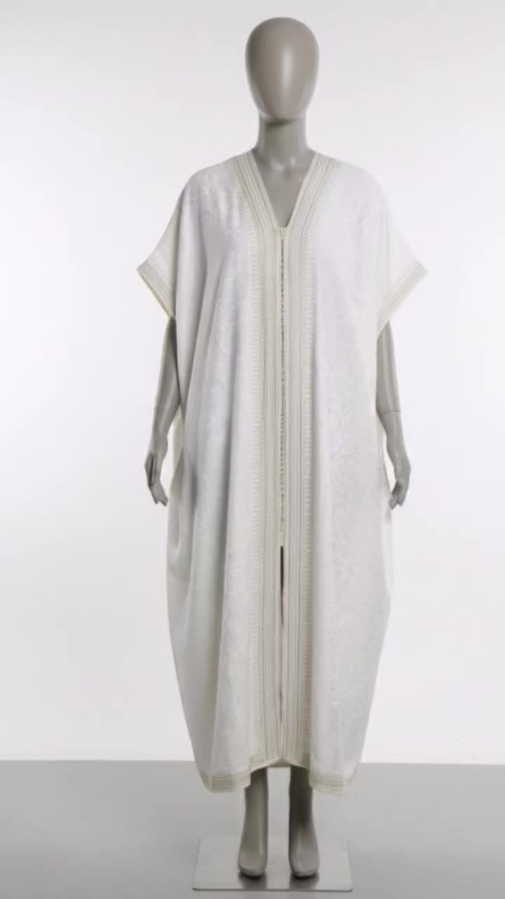 أناقة تتخطى حدود الزمن.. عباءة رمضانية تجسد الرقي في أدق تفاصيله."
​"لأنكِ تستحقين التميز، صممنا لكِ قطعة تجمع بين سحر التراث ولمسة العصر."
​"إطلالة ملكية بلمسات ذهبيه وتفاصيل مطرزة تفيض بالجمال عباءة رمضانيه تلبس وزن ٧٥ سعر ٥٠


**إذا كنت صاحب هذا الإعلان وتريد حذفه لأي سبب، رجاءا أرسل رسالة إلى الدعم الفني**