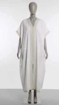 عباية رمضانية • مطرزة • مقاس ٧٥