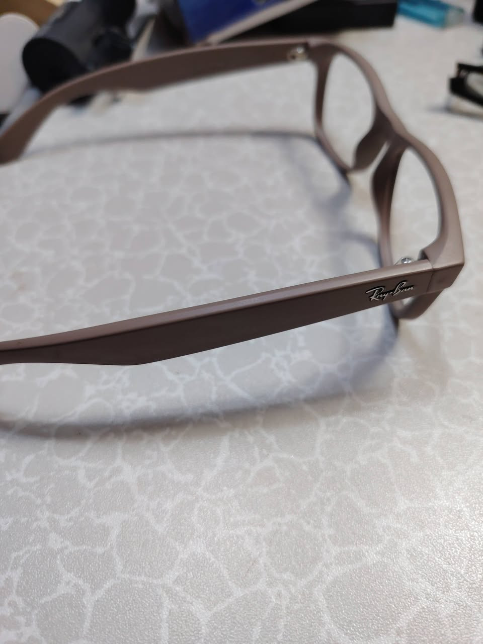 أطار طبي ماركه بدون عدسات


**إذا كنت صاحب هذا الإعلان وتريد حذفه لأي سبب، رجاءا أرسل رسالة إلى الدعم الفني**