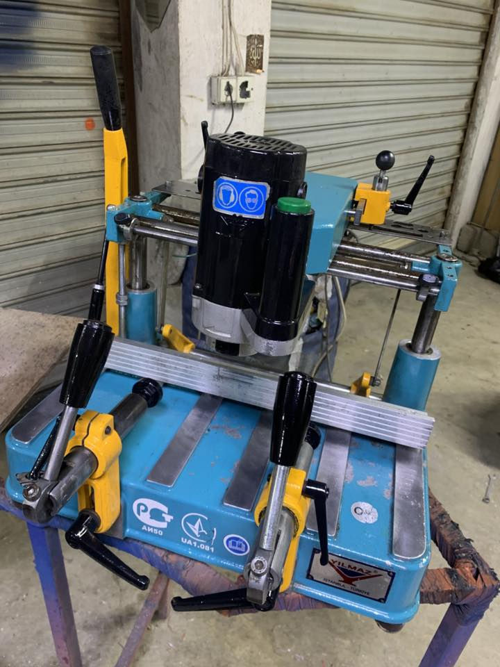 فرازه كيلون للبيع نضيفه وجاهزه شرط الشغل يوجد توصيل حسب الأتفاق للأستفسار اتصل او اتصل 
***********
***********
