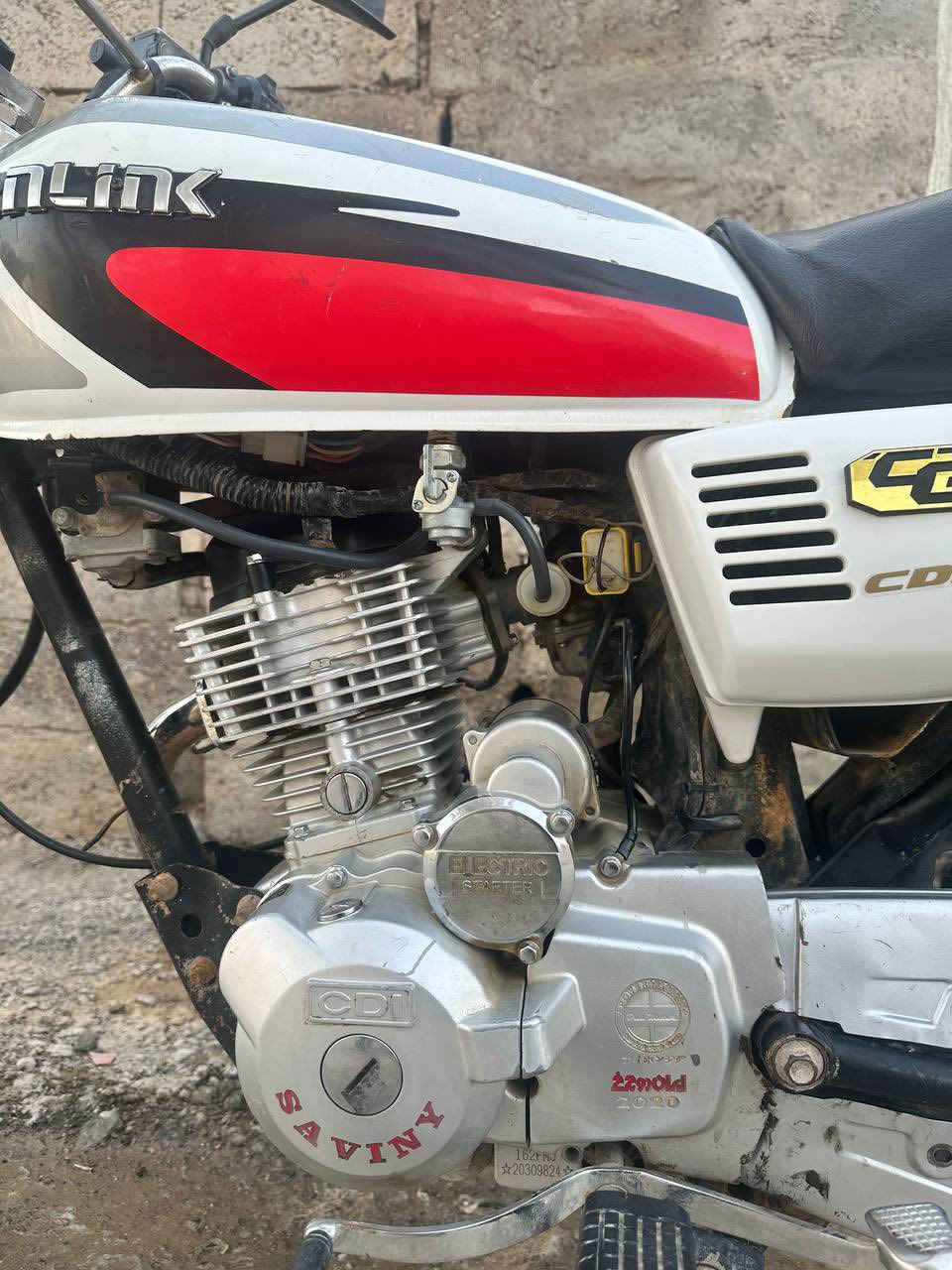 سلام عليكم دراجة سيفان موديل 20 للبيع نقص باتري فقط السعر 400 وبيهة مجال *********** بيهة ورقة وحدة كاتونية
