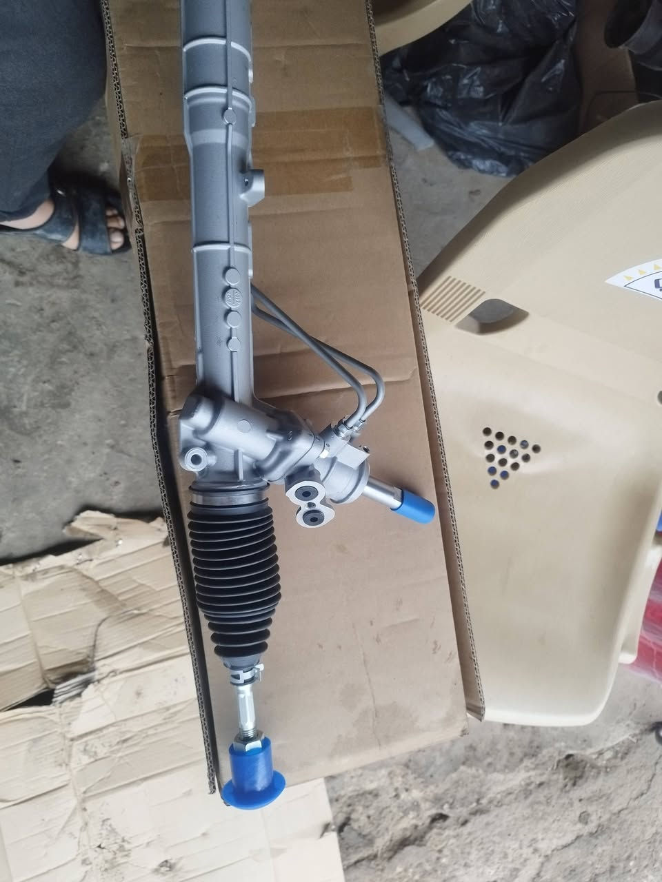 سلام عليكم توفر مشط رينو سمبل جديد اصلي وجميع ادوات السمبل والرينو مكاني ديوانية  قضاء الشاميه ناحيه الصلاحيه الشارع العام توصيل موجود *********** وتوجد صيانه تبديل حداديه تجفيت كلشي تريده موجود اختصاص رينو
