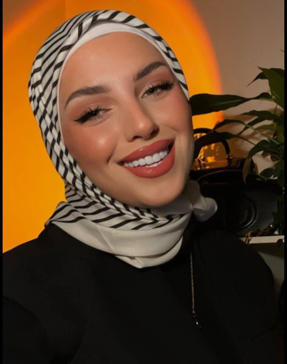 شاربات حرير 
90×90
 سعر @إشارة تخفيييييييض


**إذا كنت صاحب هذا الإعلان وتريد حذفه لأي سبب، رجاءا أرسل رسالة إلى الدعم الفني**