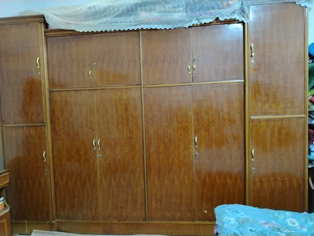 سلام عليكم غرفة نوم خشب صاج ام سته طابقين وبعد بيها تاج لجرباية شايلينه بس موجود متكونه من (جرباية +كنتور+ميز+زاوية) عمارة, ميسان


**إذا كنت صاحب هذا الإعلان وتريد حذفه لأي سبب، رجاءا أرسل رسالة إلى الدعم الفني**