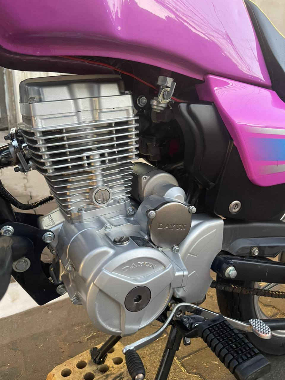 [[[اقره اله تراسني كلشي موضح بل منشور]]]
 سلام عليكم للبيع دايون ٢٤ عضم أوراق  سكنر يعني اسويلك مكاتبه شارع اوراقهه الباقيات كامله دراجه كلشي شغال بيهه ونضيفه كلش انضف من الصوره وبيهه بصمه تشغيل عن بعد دراجه كامله من كلشي ترايك وين متريد مكينه برغي ممفتوح بيهه ورجع وكول نضيفه كلش مماشيه وكهرباءياتهه كلهن شغالات وكفلهه من كلشي عارضهه ب <<مليون و100>>وبيهه مجال للشري  (((مكاني نجف حي ميسان ))) وهاذه رقمي((((***********))))
