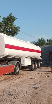 اللبيع تانكي حرفش تخم تاير حمواله 35بياضات سوادات 34 السعر 35 ورقه بي ...