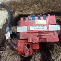 مجموعة اغراض اللي تفيده 07710004601