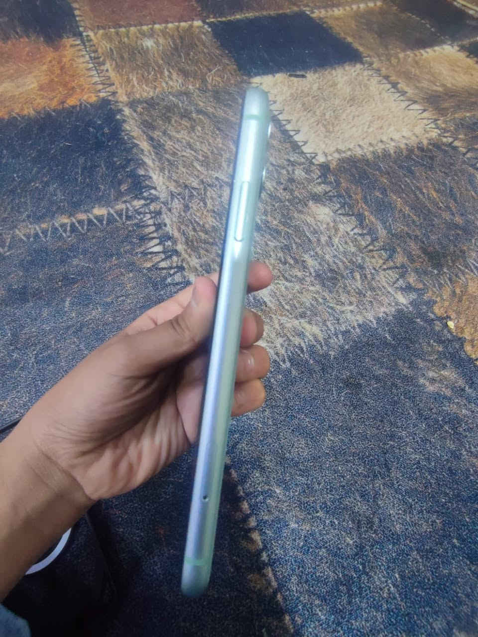 سلام عليكم تلفون أيفون 11عادي تلفون برغي مامتفوح تلفون كفاله بطاريه٧٦تلفون بيه شخطه بل شاشه بس هاي تلفون كفاله سعر250بيه مجال أو مراوس بتفون أيفون ١١برو ومافوق عنوان بصره شقق الكزيزه رقم الهاتف***********
