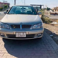 للبيع  نيسان سني  موديل 2002 المواصفات⬇️ الون ذهبي  محرك اسود گير اوتم...