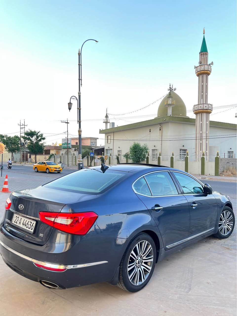 كيا كادينزا 2015خليجى فول لون نيلي محرك 6 فول مواصفات بانوراما شاشه جبير  داخل ملكي كشنات جلد خزن و كهربائى استيرن كهربائى شفت تحكم استيررن تحديد سرعة  مرايا كهربائى شفت برده خلفي لايتات ليد عدسة كشن بارد و حار فول فول بيه ثلاث قطعه صبغ وشبرين بارد محرك مفتوح گير محرك شرط لا بخار لا صوت لا صرف سنويه ساقط قبل شهر تبريد صدر كهربايات تايرات كل شرط سعر 115 مكاني كركوك للاستفسار *********** كركوك, العراق
