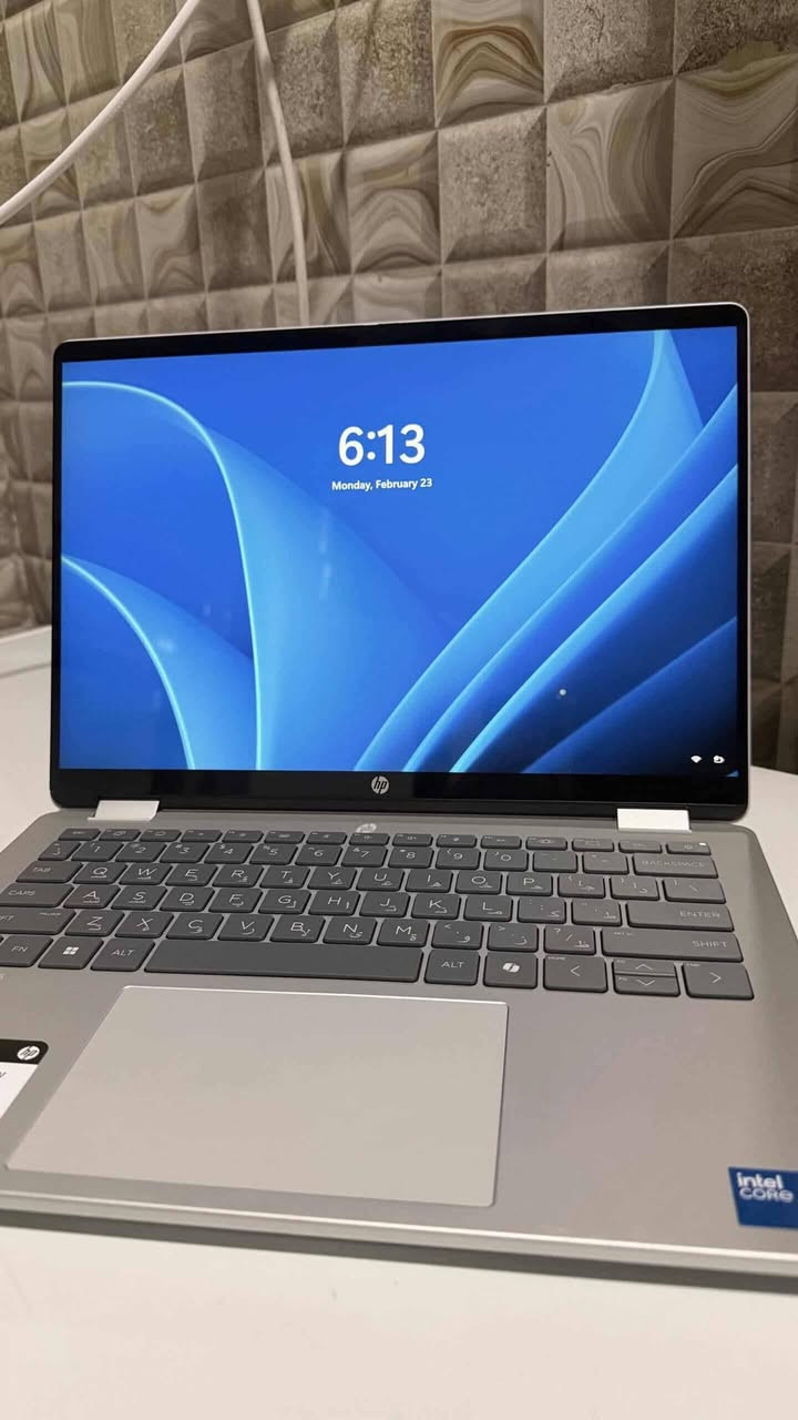 💻 الموديل:
HP OmniBook 5 Flip Laptop

Model: 14-fp0013dx

⚙️ المعالج (CPU):

Intel Core 5 120U

🧠 الرام (RAM):

8GB LPDDR5 (مُثبتة على اللوحة)

💾 التخزين:

512GB SSD

🖥️ الشاشة:

 • قياس 14 إنچ

 • دقة 1920 × 1200 (2K)

 • نوع IPS LED

 • تعمل باللمس (Multi-Touch)

🔋 البطارية:

4 خلايا — 68Wh Li-ion

📷 الكاميرا:

كاميرا HP بدقة 5MP مع IR (تدعم تسجيل الدخول بالوجه)

🪟 النظام:

Windows 11

0772774735

سعرها 900الف ومجال قليل بسيط


**إذا كنت صاحب هذا الإعلان وتريد حذفه لأي سبب، رجاءا أرسل رسالة إلى الدعم الفني**