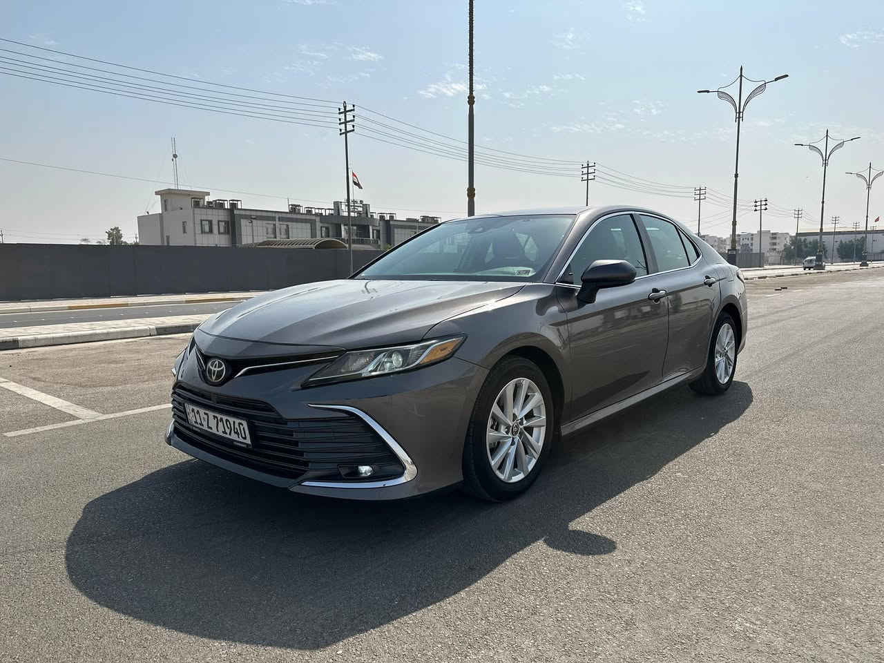 حياكم الله ✨

تويوتا كامري LE 2023 وارد أمريكي بنزين
• رقم بغداد
عداد 45 الف كيلو
حادث خفيف
بدون ايرباك
(AWD) فور ويل
محرك 4 / 2.5 سلندر
المواصفات:
Apple CarPlay / Android Auto + شاشة
 كاميرا خلفية
مثبت سرعه
تحكم مقود كامل 
مقعد كهرباء 
السيارة حلوه وجاهزه من جميع النواحي 
علق يوصلك السعر 👍
رقم صاحب السيارة ***********

للاعلانات ***********

 #العراق #سيارات #بيع #بغداد #سيارة #سيارات_للبيع #شراء #ابوشريك
