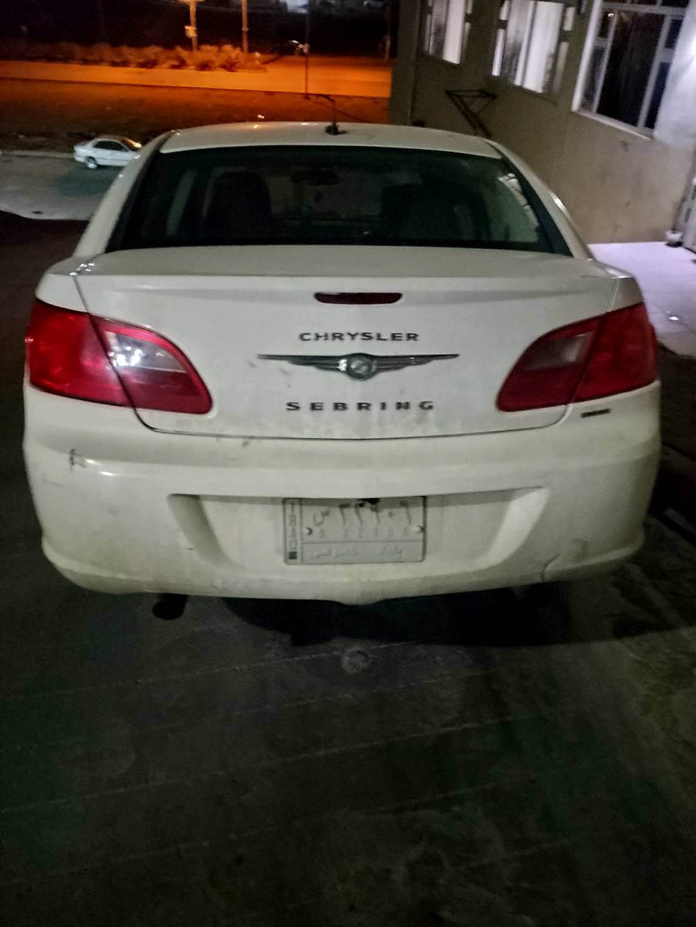 تفاصيل السيارة:  سيارة  C200 كرايسلر سبرينغ موديل 2010
مواصفات السيارة:  فتحة سقف تحكمات ستيرن محرك 6 سليندر 3500 گير اوتوماتيك 
بيها طخطخات بس مواصلة للدواخل والسيارة بيها
تلحيظات + الرقم الماني  
الللون ابيض بي جراد 
أو مراوس بسيارة 7 راكب وأنطي فرق
للاستفسار:  ***********،  ***********بي واتساب