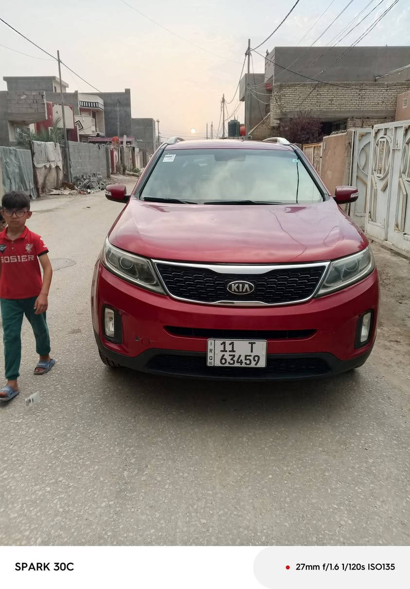 اللهم صلي على محمد وال محمد
كيا سورنتو موديل 2014 امريكي تلث قطع صبغ بدون دواخل محرك اربعه سلندر رقم بغداد السعر 140 وبيها مجال .
***********
