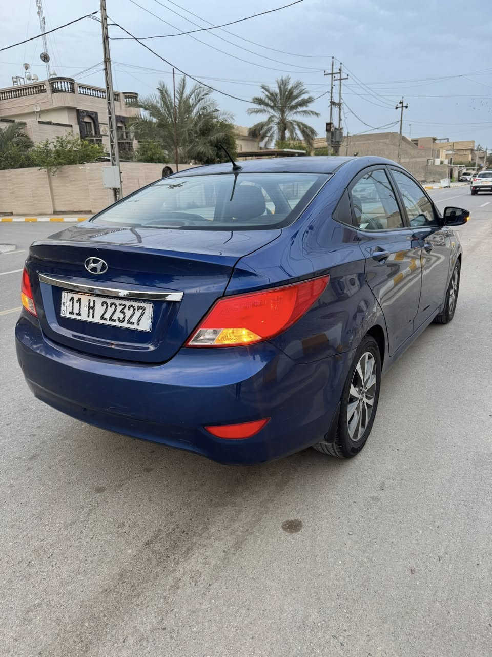 السلام عليكم
اكسنت 2016 خليجي رقم بغداد دولي سنوية جديدة محرك 1600 دوش خير من الله محرك وكير لاتنقيص ولاتبخير 
نضام ايكو تحكمات ستيرن مثبت سرعة والى اخره 
السيارة بيها مكانات صبغ ابيع حزام هيه مو حزام بس اني ابيع هيج شرط شاصي ولغد ودواخل كفالة
السيارة حلوة ونضيفة 
السعر 88وبيها مجال 
مكاني واسط الصويرة 
***********
