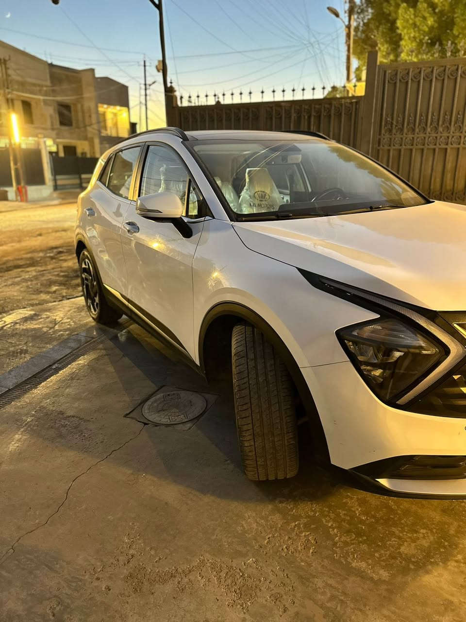 السلام عليكم
للبيع فقط✅
كيا سبورتج 2023 فول 1/1 مكفولة كفالة عامة حتو من الشخط
كير مكينة صبغ بارد حالوب رصعات كفالة من جميع النواحي
ماشية 15 الف كيلو فقط جديدة وبحالة الوكالة رقم شنالي باسمي تحويل مباشر
بانوراما
جنطة كهرباء
رادار امامي وجانبي وخلفي
تدفئة مقاعد وستيرن
تبريد شاشة
كشنات كهرباء
بصمة عدد 2
عدادات الكتروني
حساس امامي خلفي
انظمة قيادة
هاند بريك دكمة
شاحن لاسلكي
وباقي المواصفات المعروفة 
السعر المطلوب 22,900$ وبيها مجال
مكان السيارة بغداد حي الجامعه 
***********
