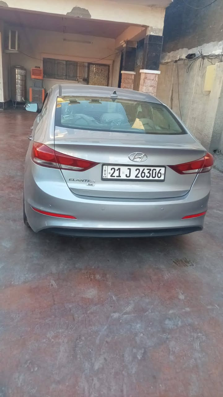 النترا موديل 17 وارد امريكي ما بيها صبغ السعر دفتر 25 
للاستفسار الاتصال على الرقم *********** الفلوجه
