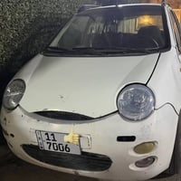 للبيع سيارة تشتغل وتمشي رقم مميز سنوية لل٣١ وهزة جديدة يعني متعبك ابيع...