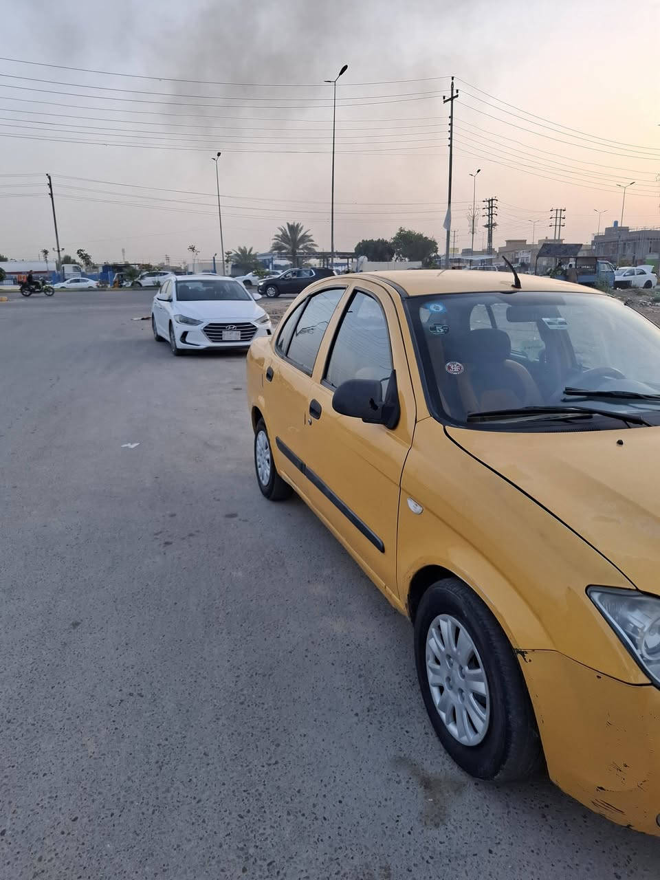 سلام عليكم سياره طيبة موديل 16 سياره نضيفه تخبل مصفره هيئه وغرامات كير محرك حداديه تبريد كله مكفول كلشي ما ناقصه مال جناي سعر ب 32 مكان سياره كربلاء رقم الاتصال ***********
