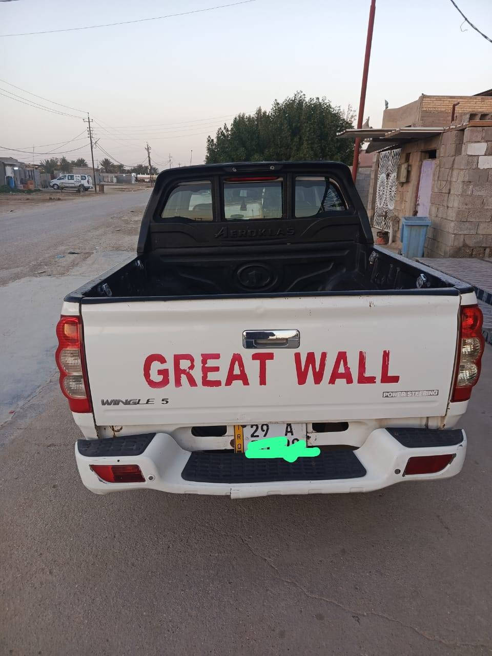 سلام عليكم للبيع كريت ويل موديل 2015 رقم واسط باسمي السعر 70 وبيهة مجال قليل العنوان  واسط الدبوني ***********
